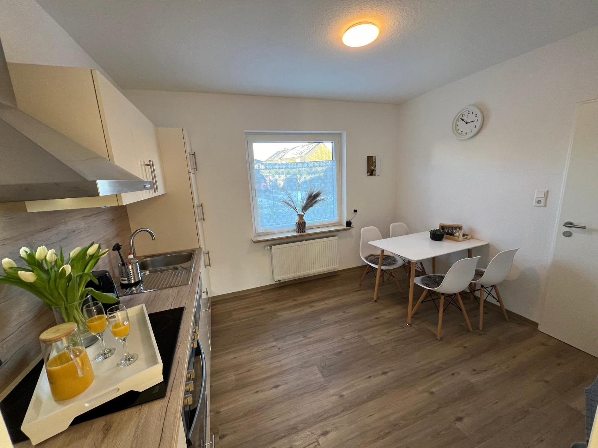 Appartements Zum Weissen Hahn Bad Zwischenahn Luaran gambar